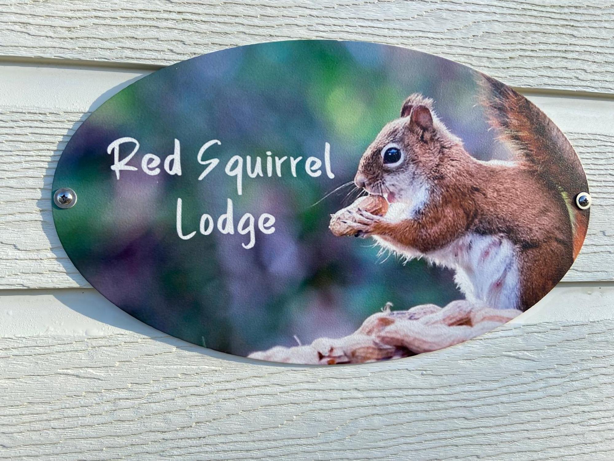 Red Squirrel Lodge Sandown Exterior photo